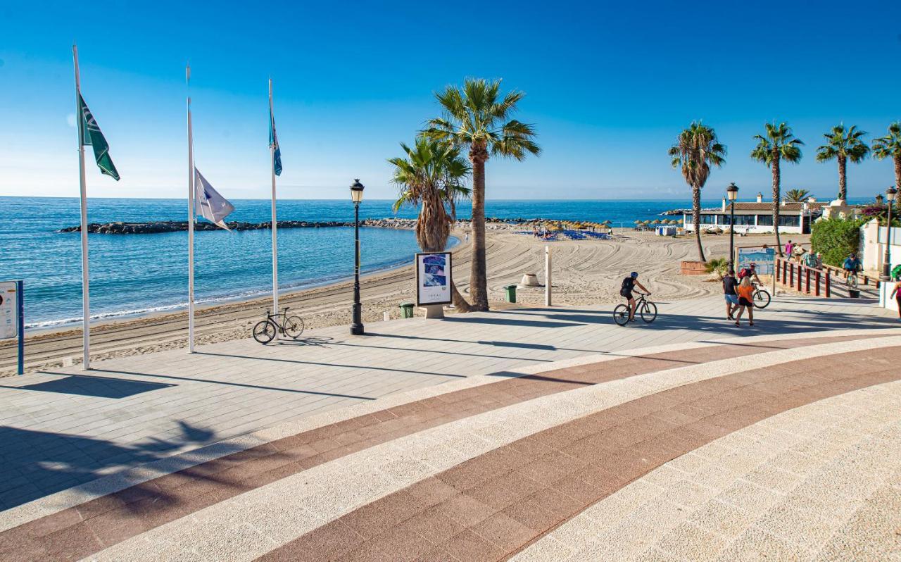 Modern Apartment - 2 Bedrooms, Beachside - Puerto Banus Marbella Exterior foto
